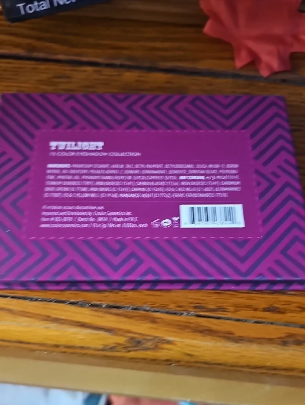 15-Color Eyeshadow Palette - Pink Shades